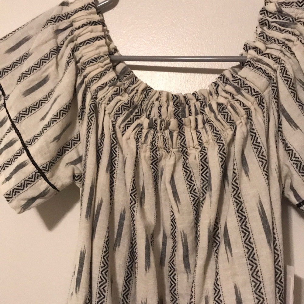 Off-Shoulder Patterned Mini Dress - Picture 2 of 3